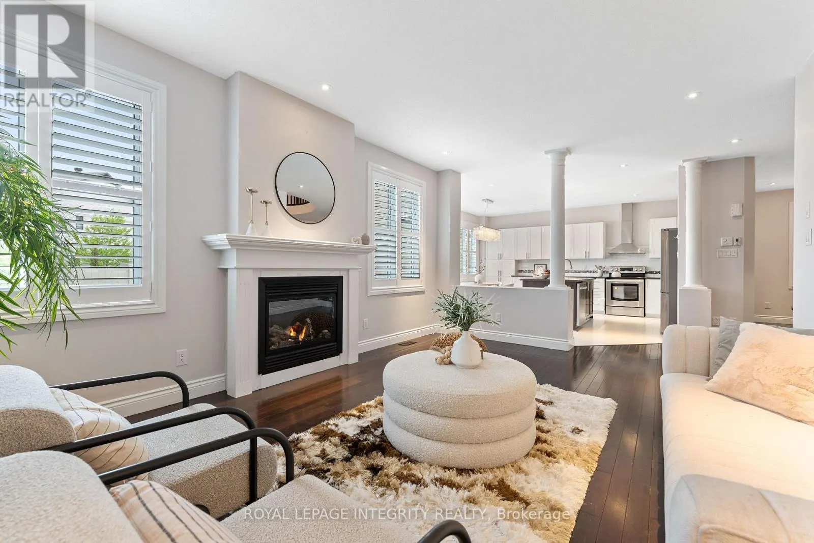 357 LANGRELL CRESCENT