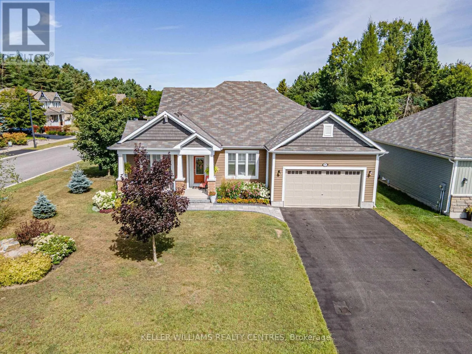 25 WINDSONG CRESCENT
