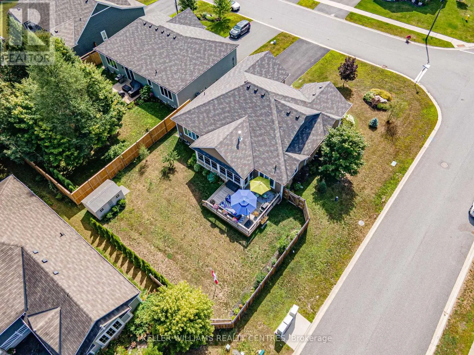 25 WINDSONG CRESCENT