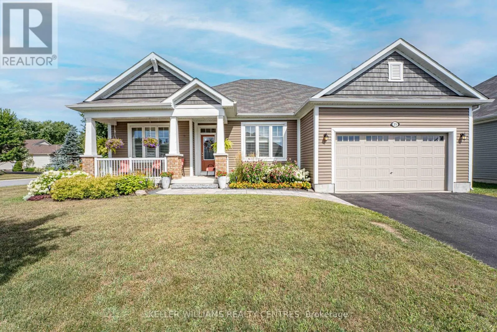 25 WINDSONG CRESCENT