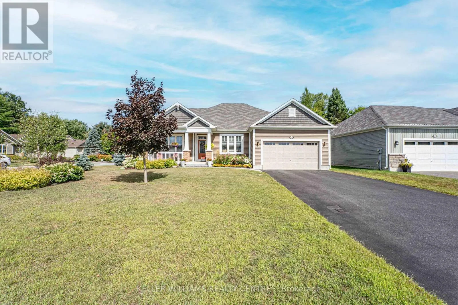 25 WINDSONG CRESCENT