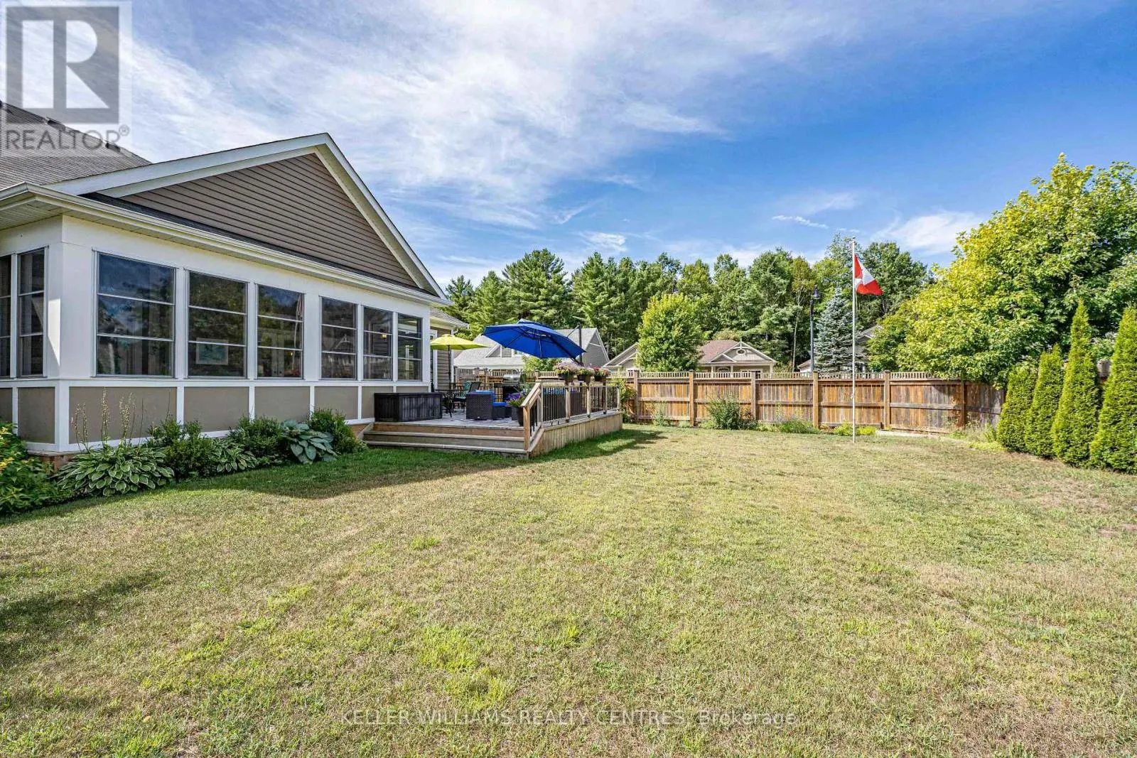 25 WINDSONG CRESCENT