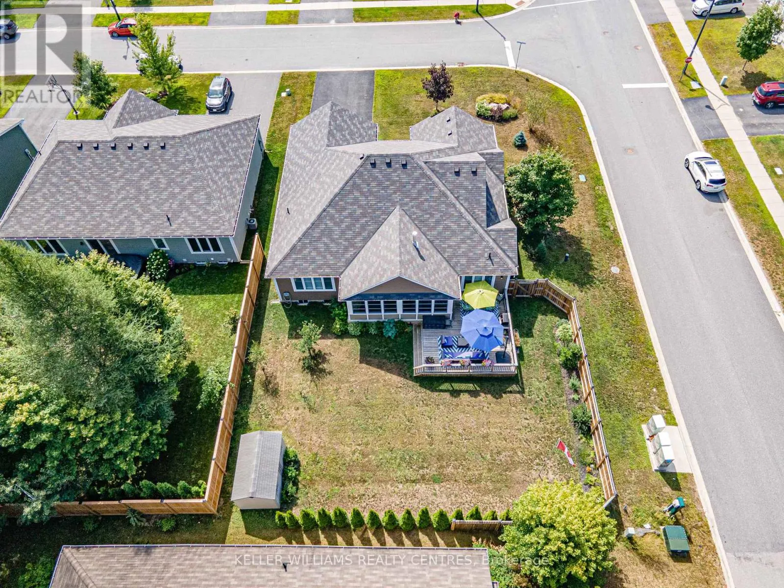 25 WINDSONG CRESCENT