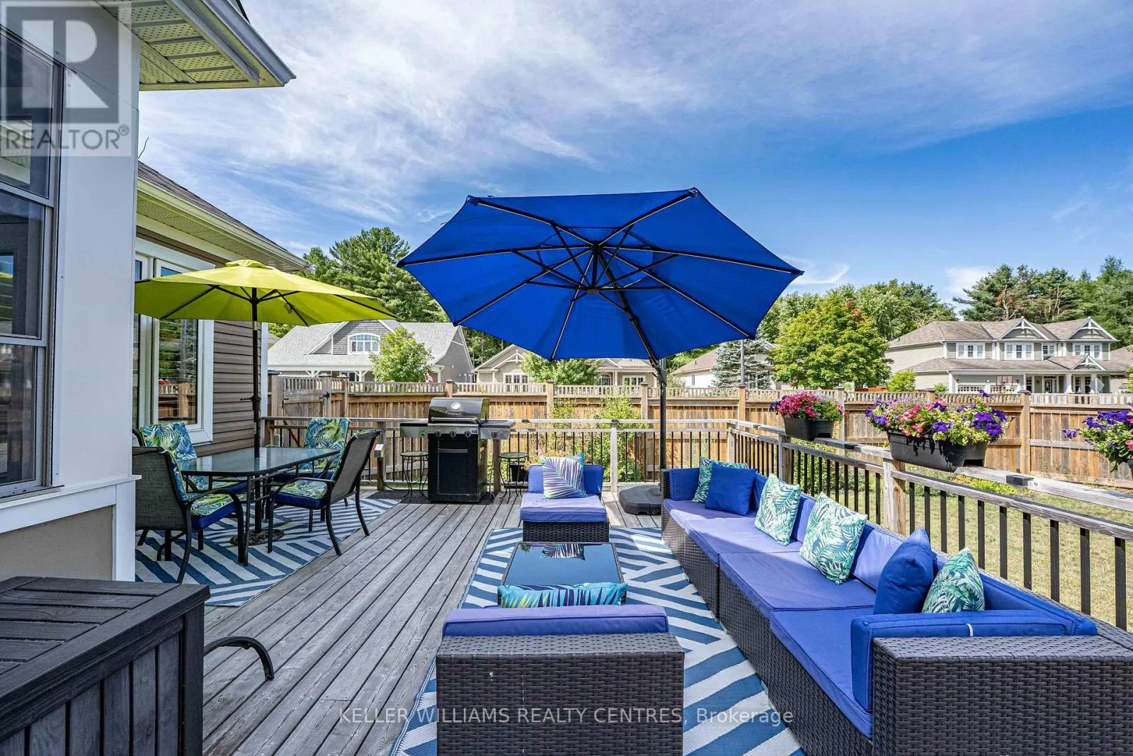 25 WINDSONG CRESCENT
