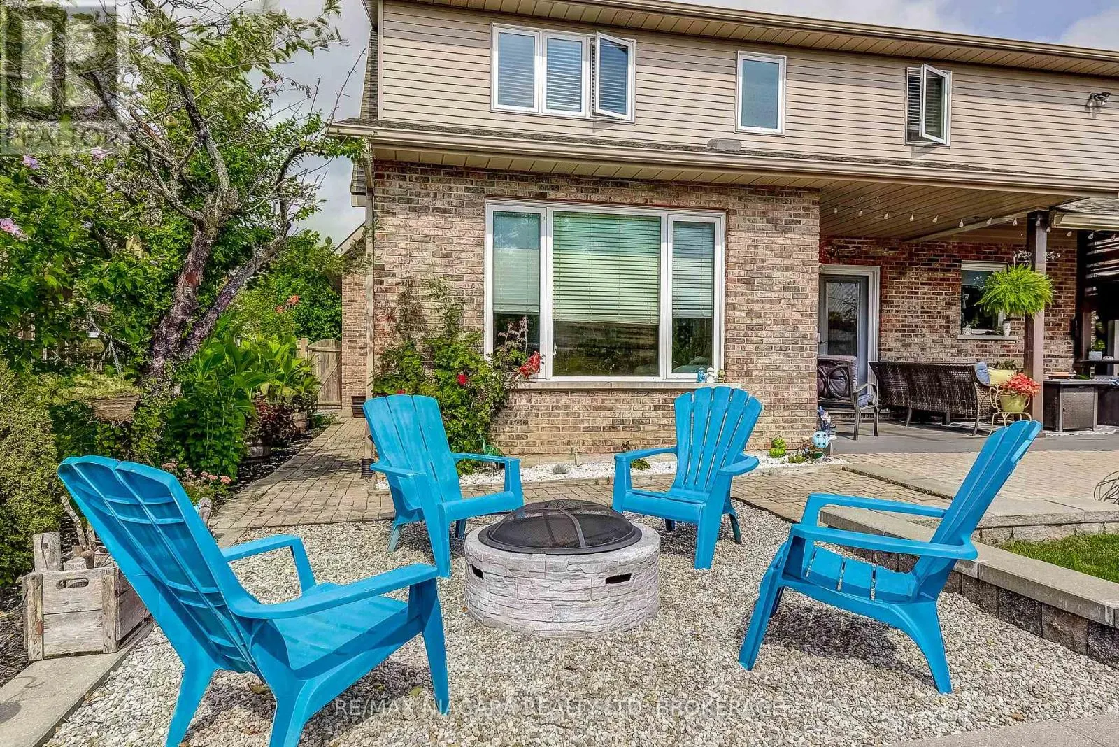 80 GREEN MEADOW CRESCENT