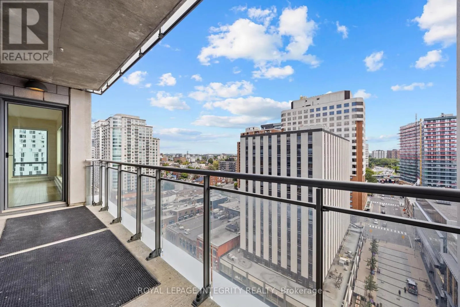 1207 - 90 GEORGE STREET