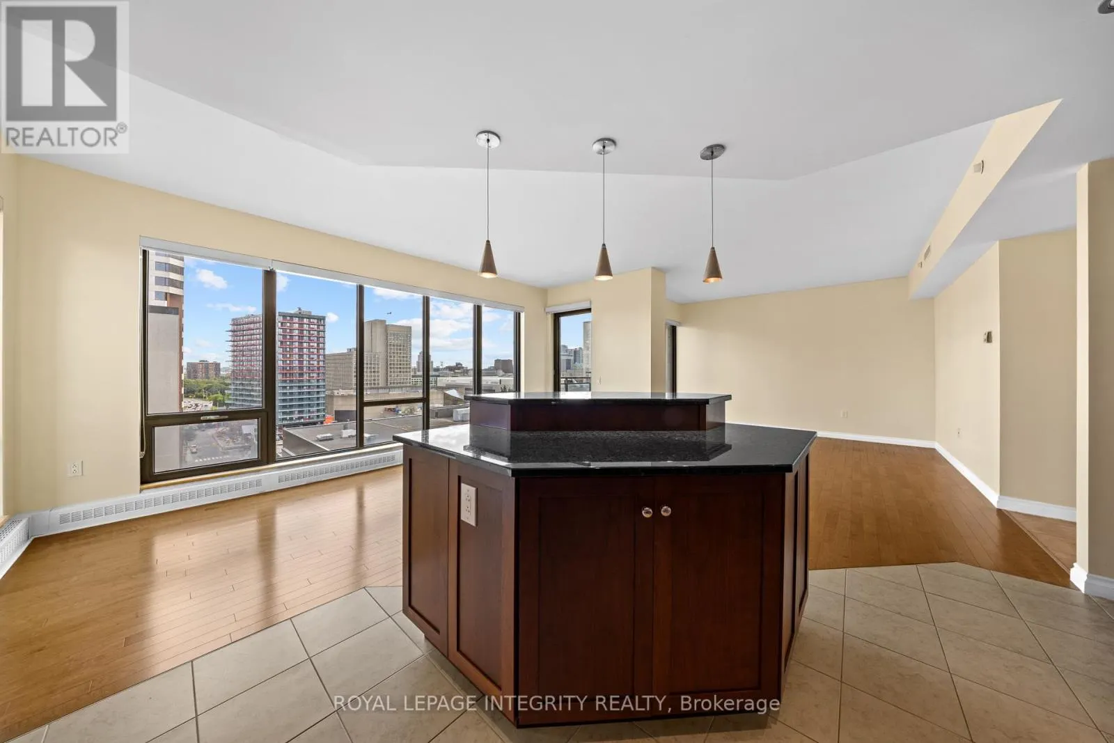 1207 - 90 GEORGE STREET