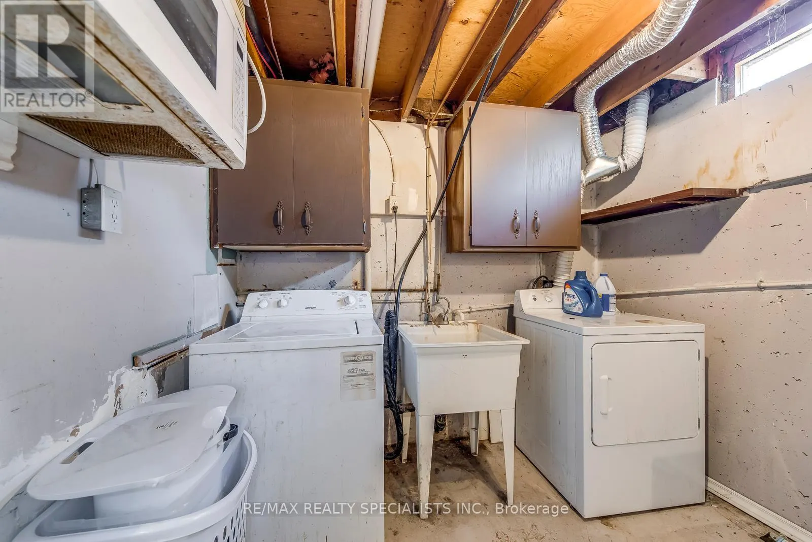 13 - 487 ELGIN STREET N