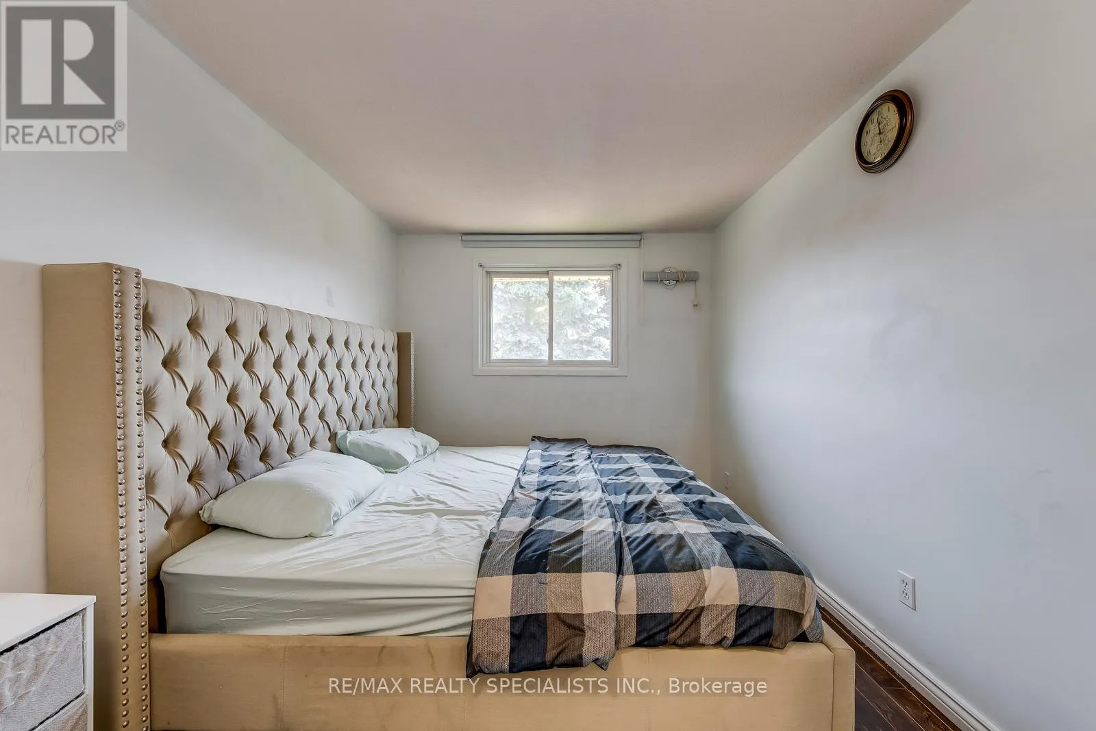 13 - 487 ELGIN STREET N