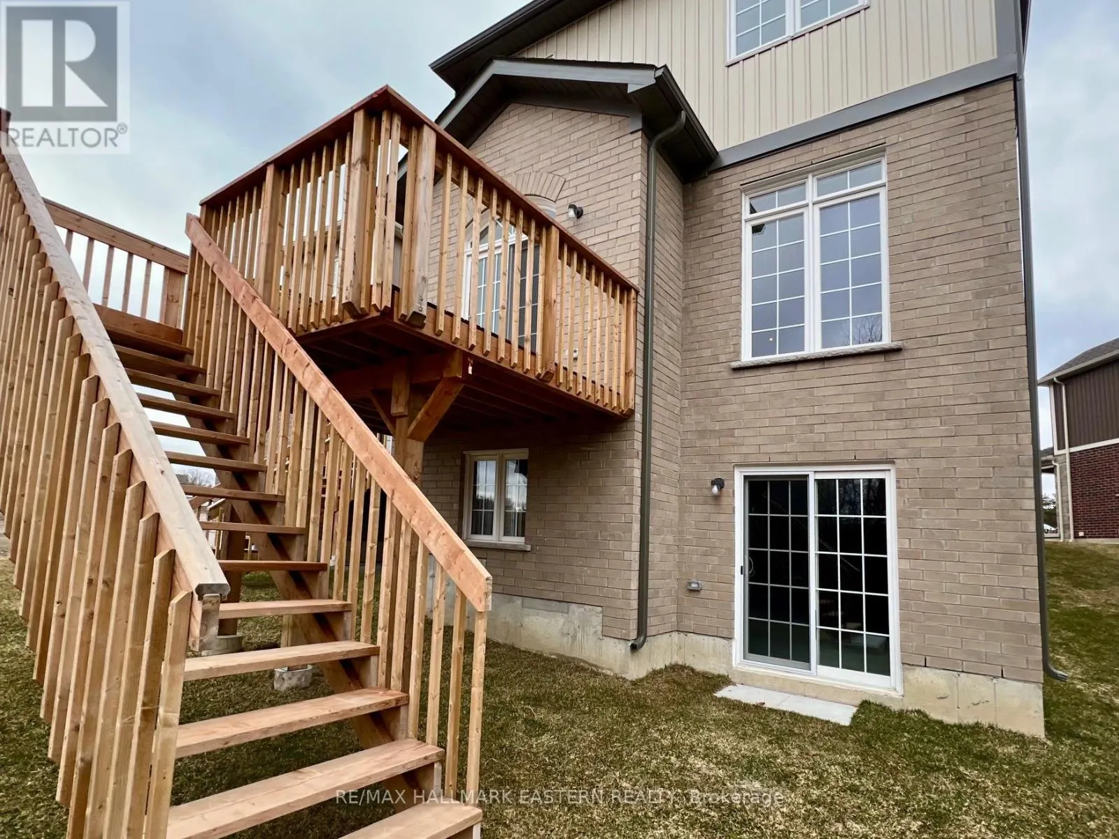 37 COLDBROOK DRIVE