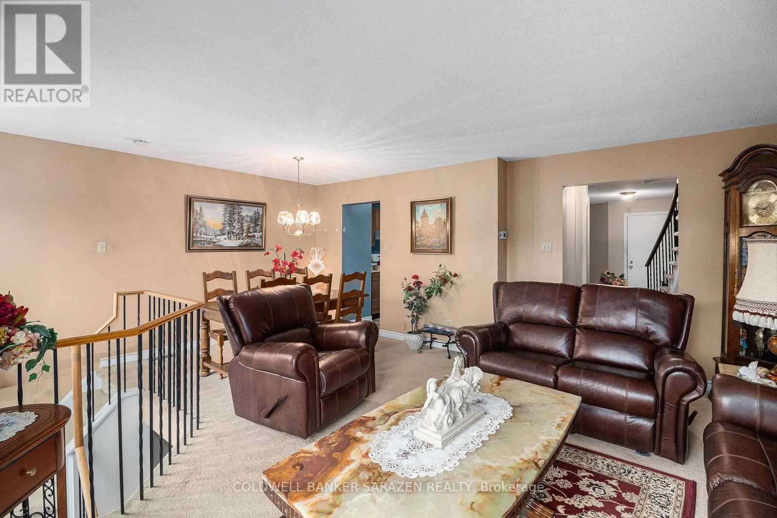 557 LATOUR CRESCENT