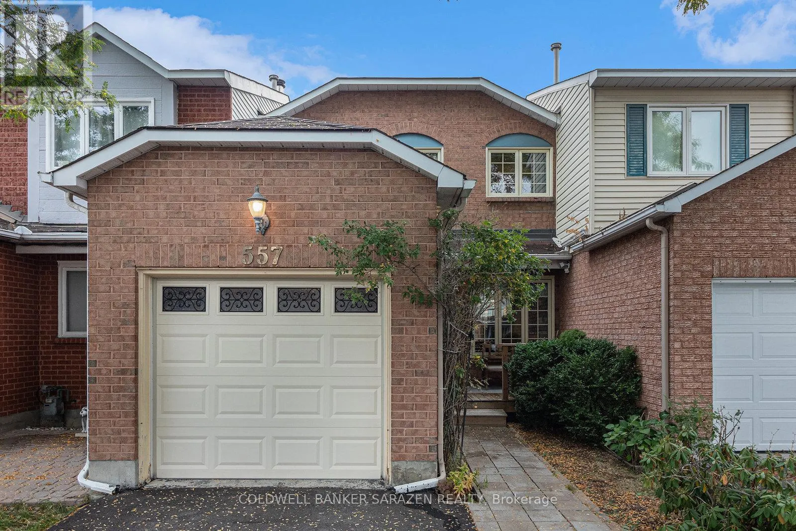 557 LATOUR CRESCENT