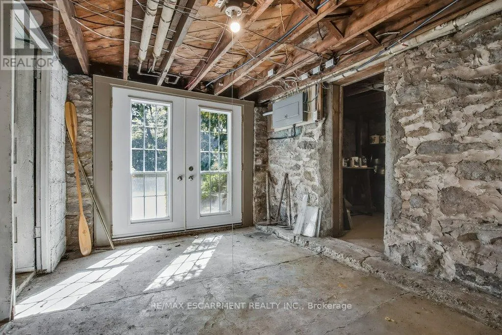 128 RIVER ROAD