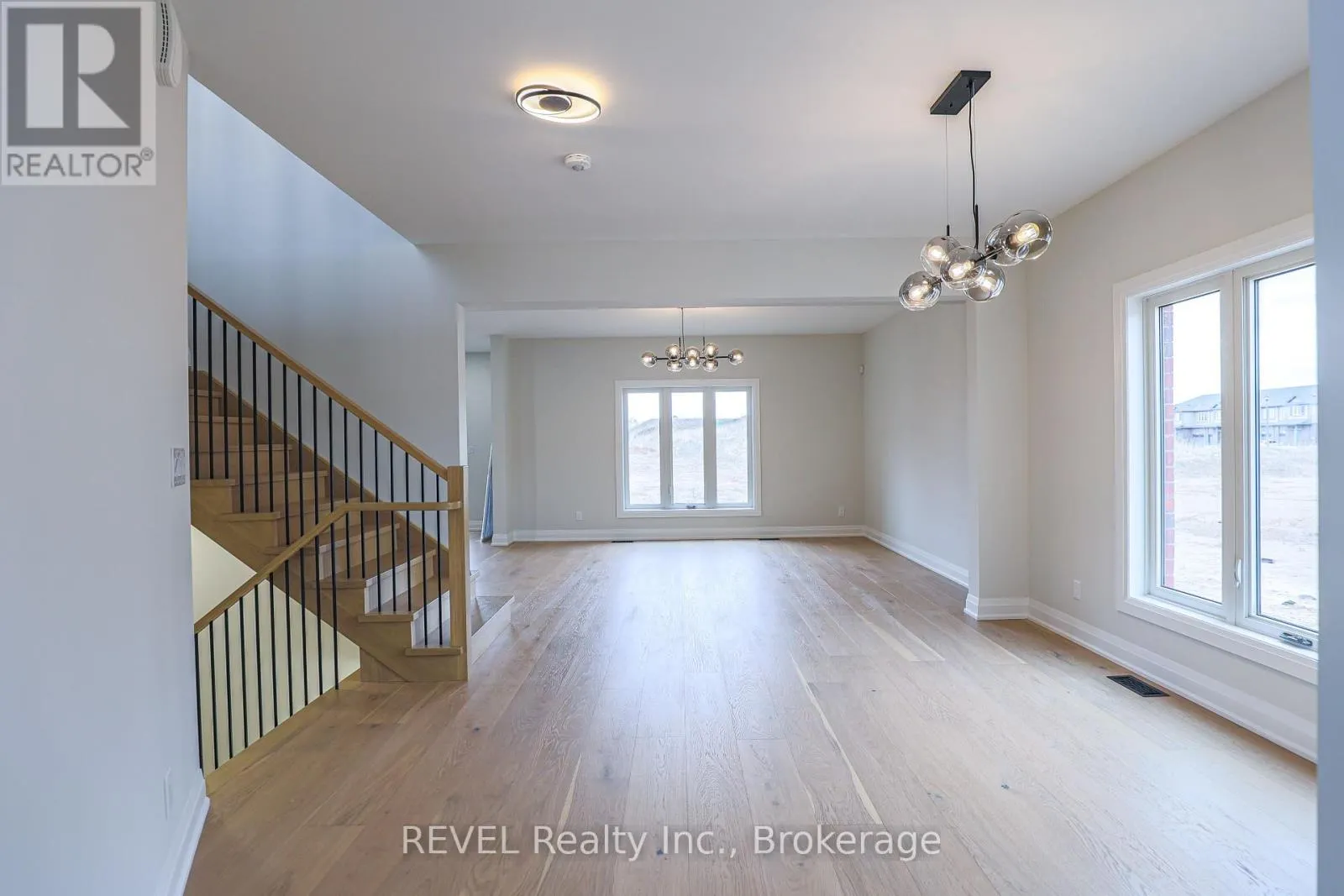 111 ACACIA ROAD