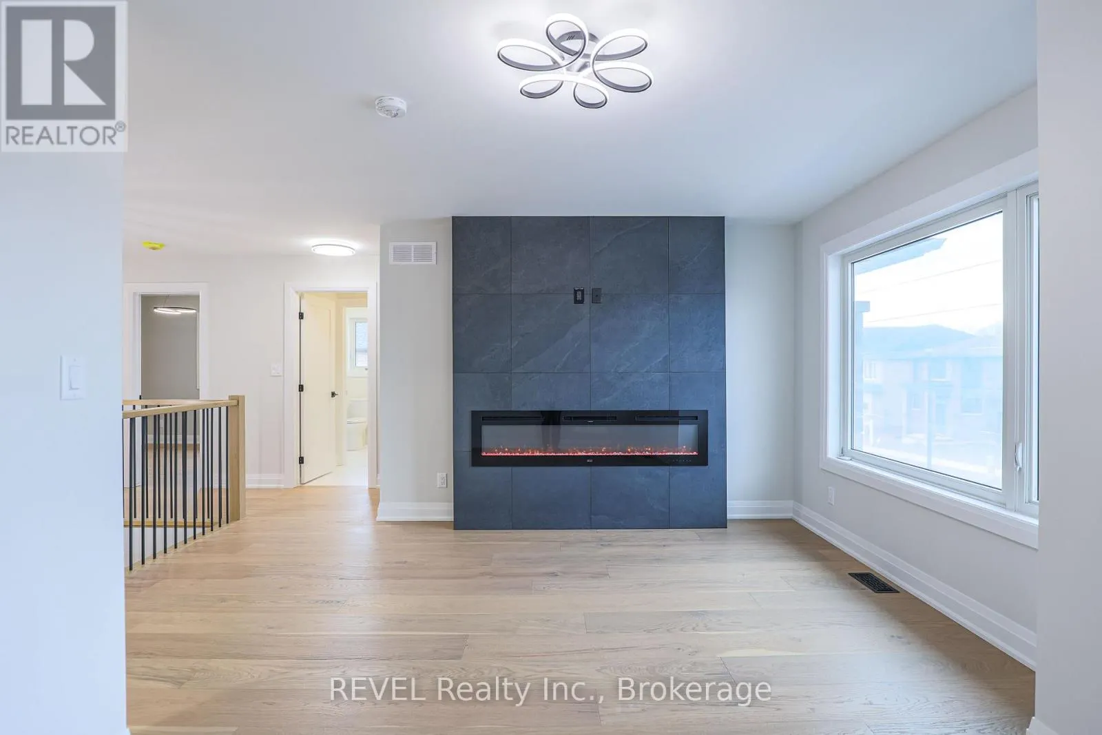 111 ACACIA ROAD