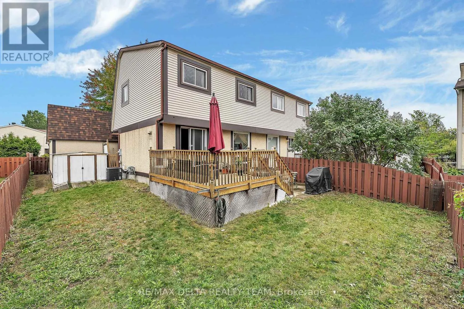 427 MOCKINGBIRD DRIVE