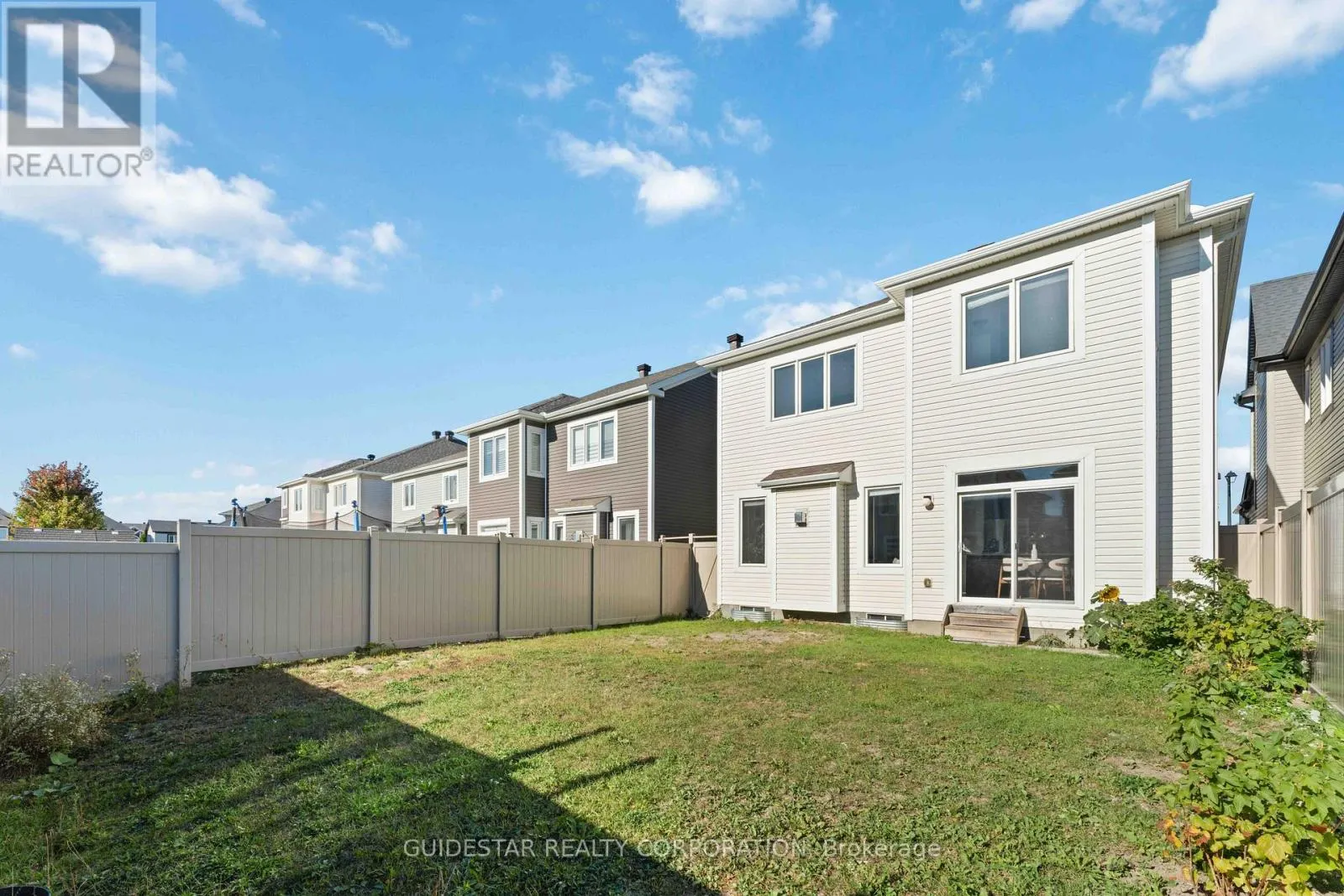 28 OXALIS CRESCENT