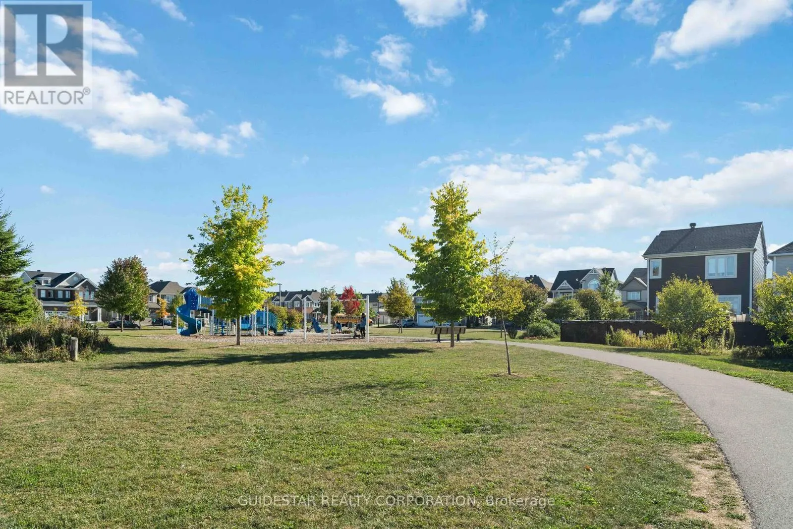 28 OXALIS CRESCENT