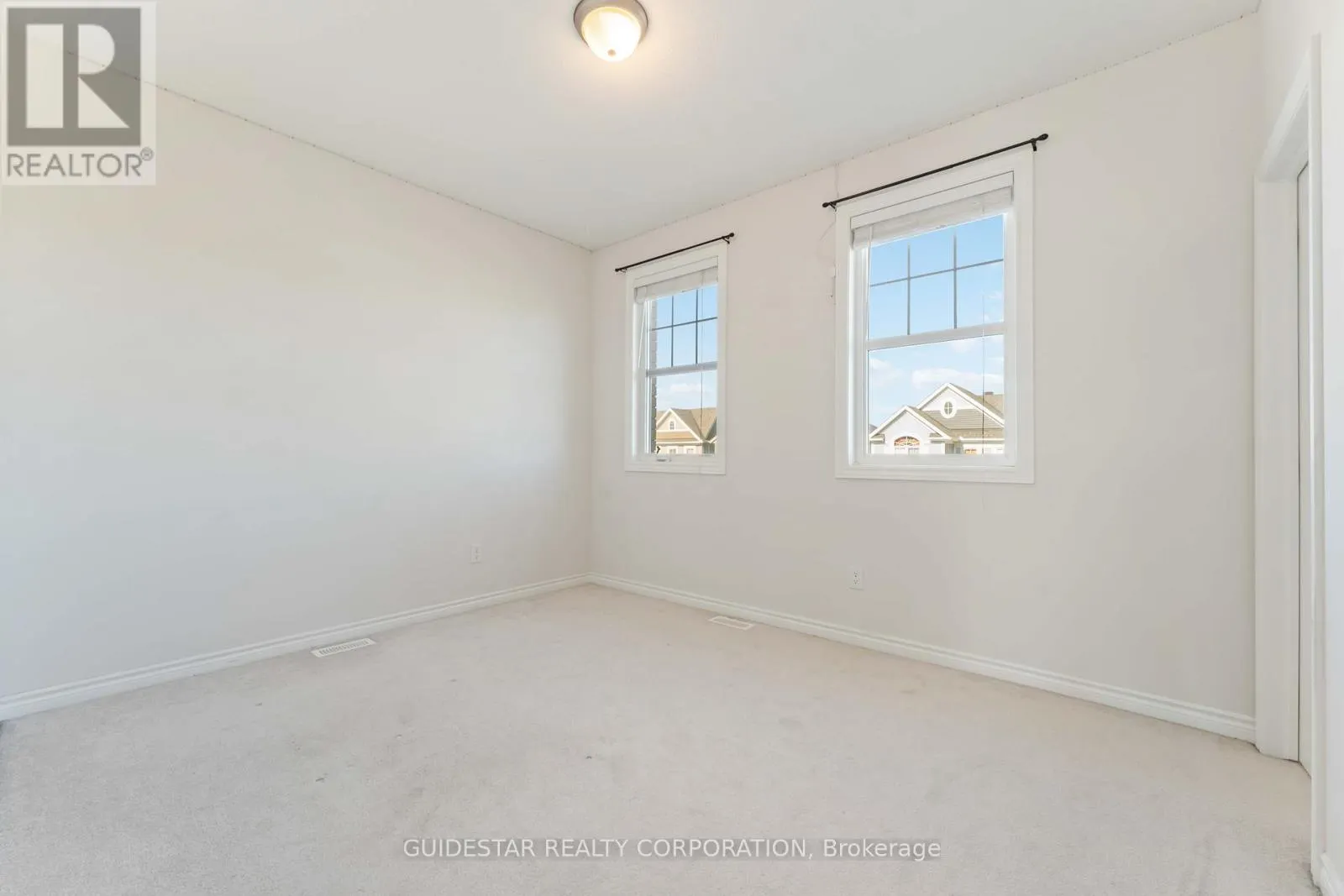 28 OXALIS CRESCENT