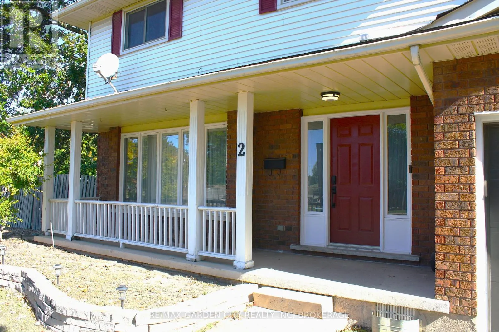 2 THE MEADOWS STREET