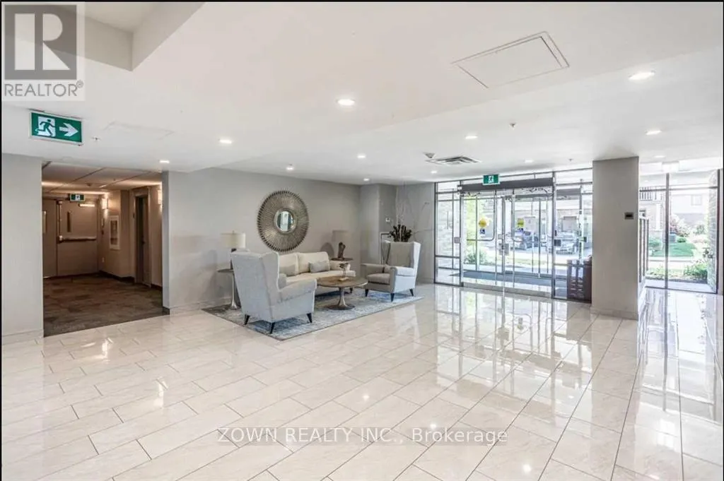 222 - 35 SOUTHSHORE CRESCENT