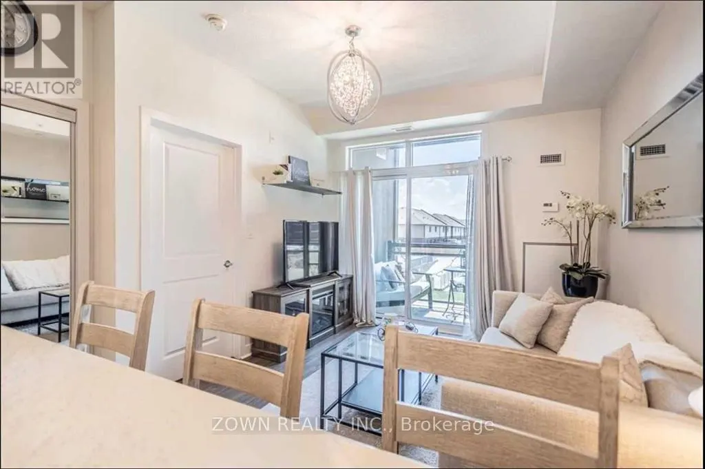 222 - 35 SOUTHSHORE CRESCENT