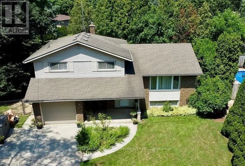 3 COLONIAL COURT