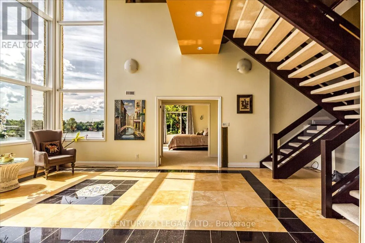 376 MAKI AVENUE