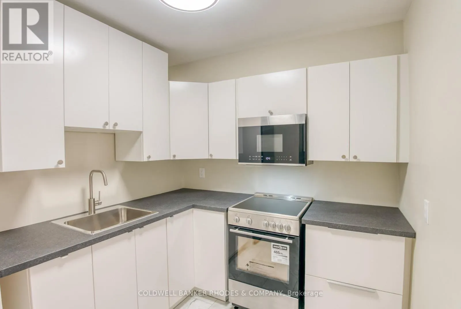 301 - 475 LAURIER AVENUE W