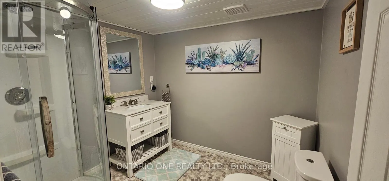 550 MUSKOKA BEACH ROAD