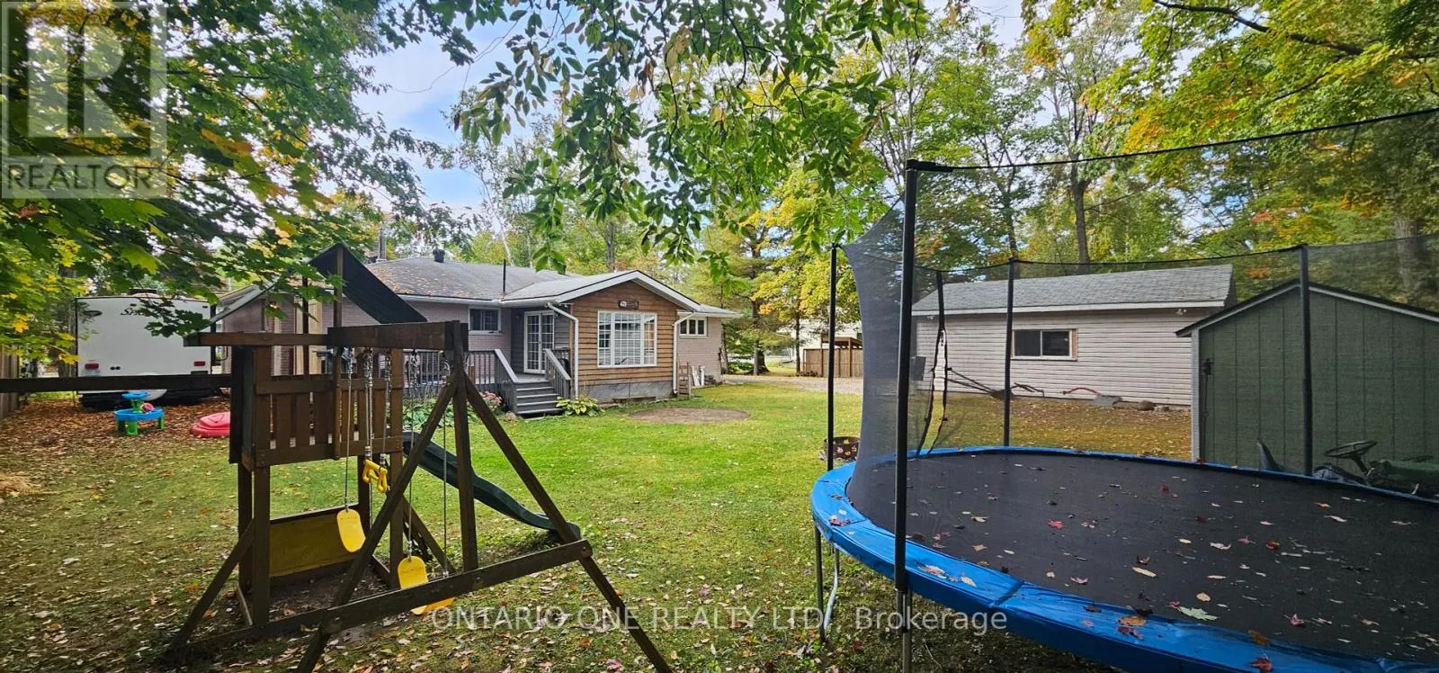 550 MUSKOKA BEACH ROAD