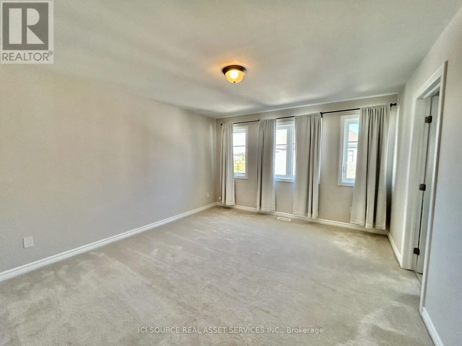 106 EQUITATION CIRCLE
