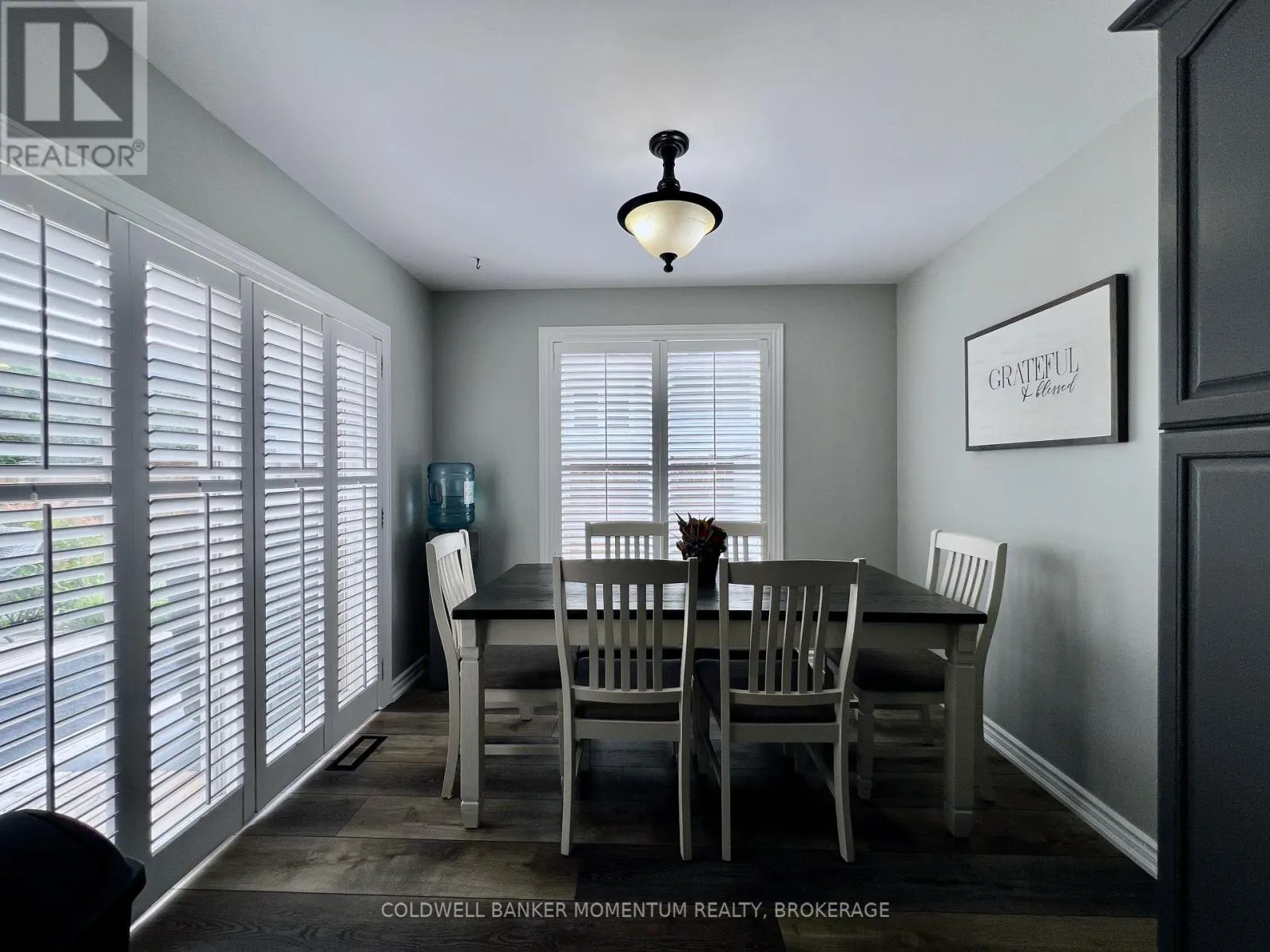 3933 VINEYARD CRESCENT