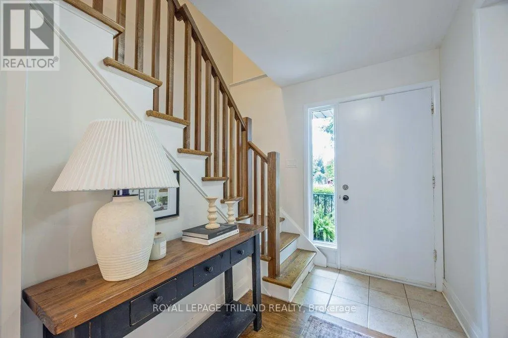 426 BEACHWOOD AVENUE