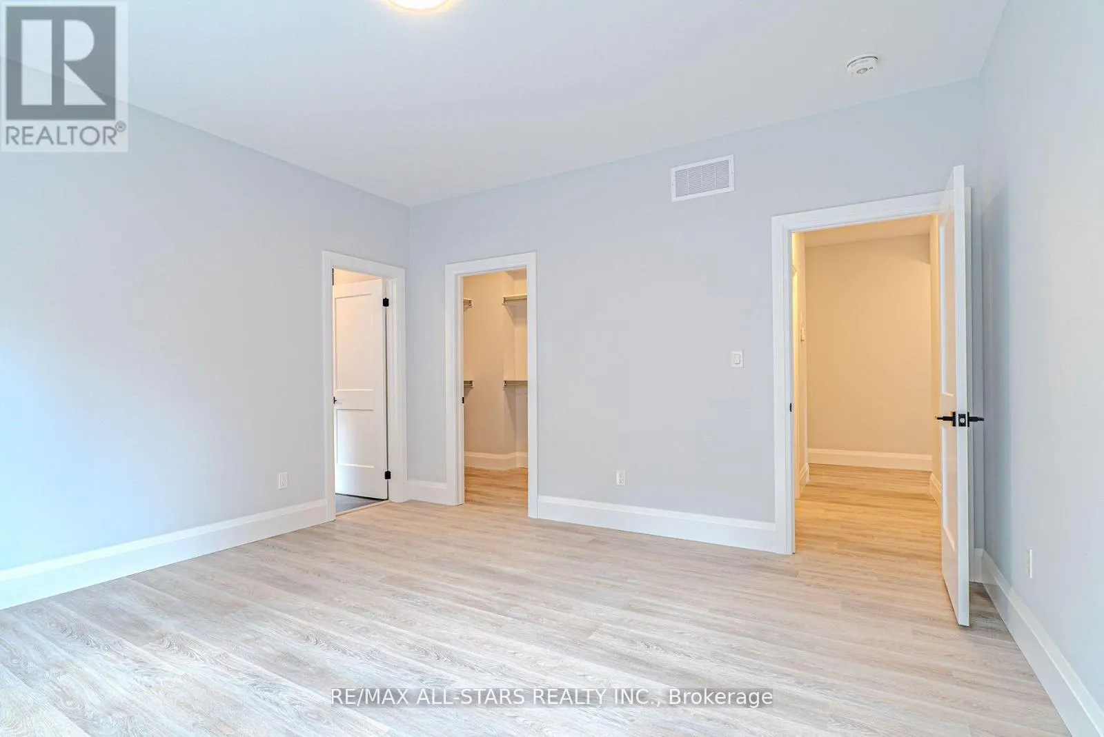837 CEDAR GLEN ROAD