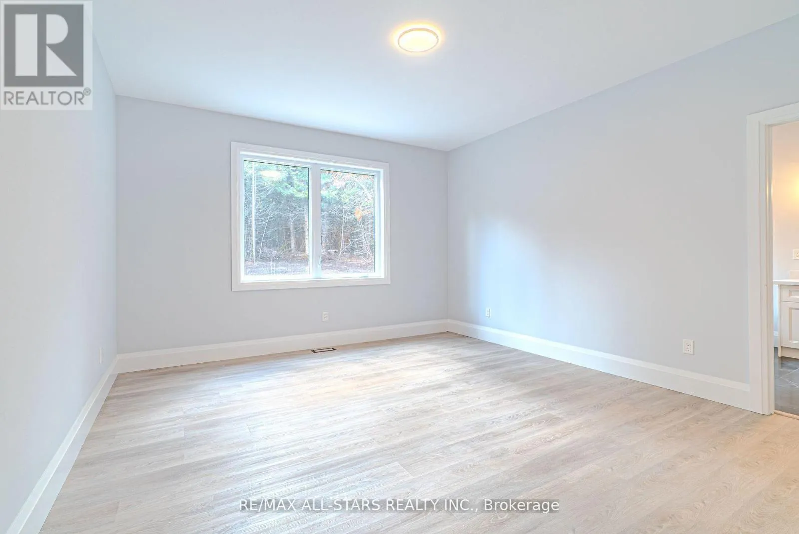 837 CEDAR GLEN ROAD
