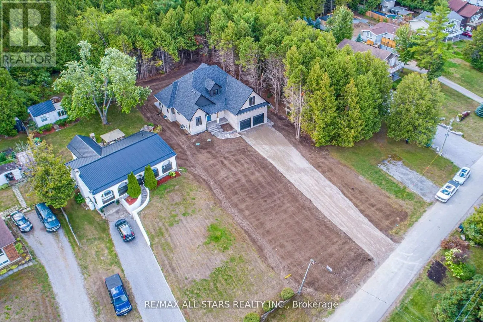 837 CEDAR GLEN ROAD
