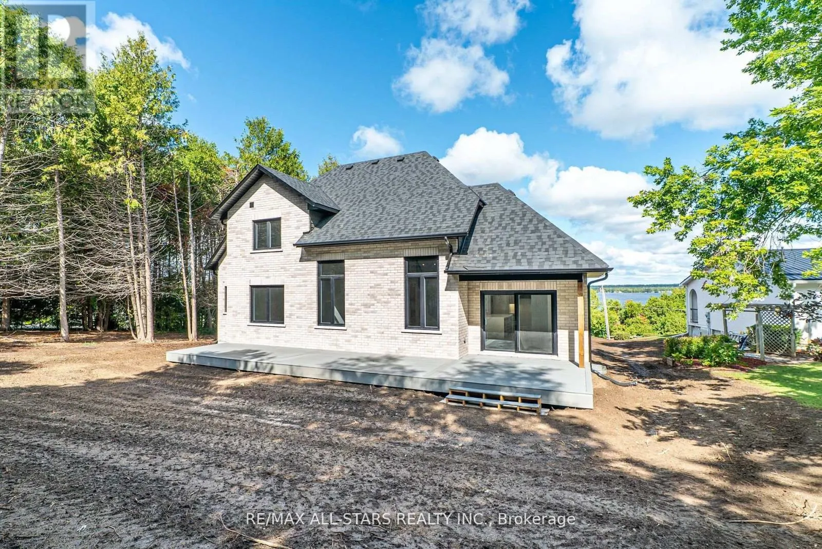 837 CEDAR GLEN ROAD