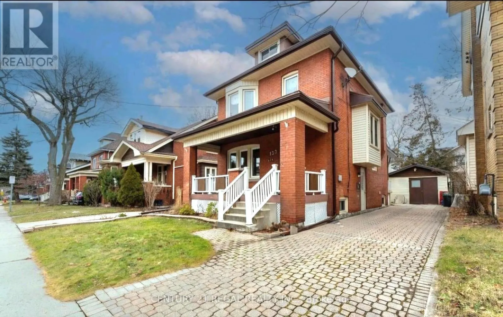 UPPER - 133 EASTBOURNE AVENUE