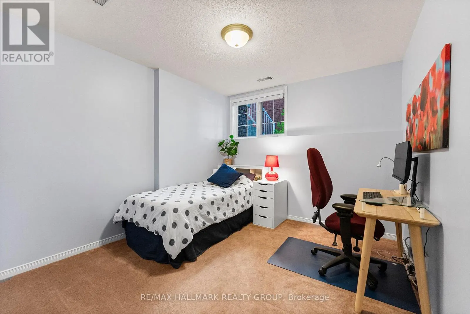 110H CENTREPOINTE DRIVE