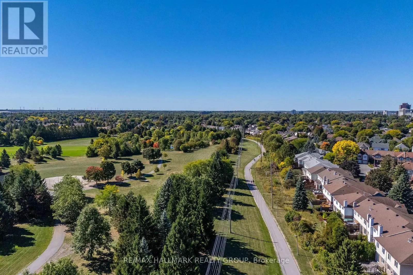 110H CENTREPOINTE DRIVE