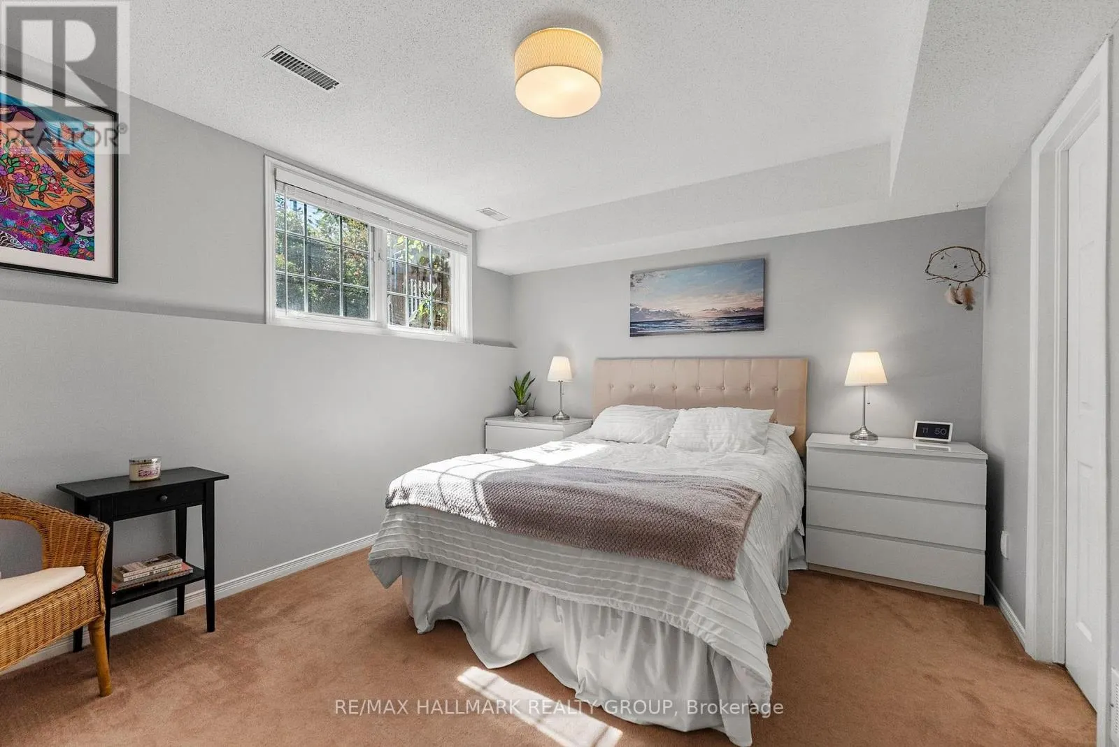 110H CENTREPOINTE DRIVE