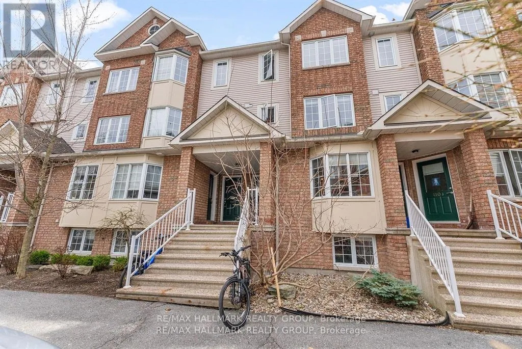 110H CENTREPOINTE DRIVE