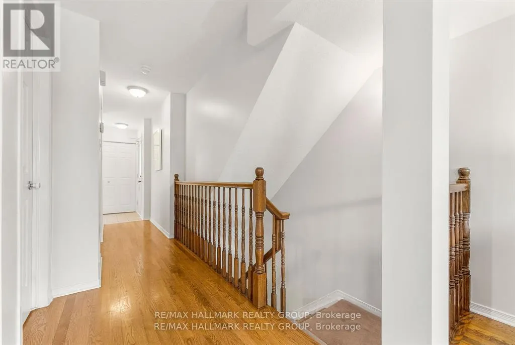 110H CENTREPOINTE DRIVE