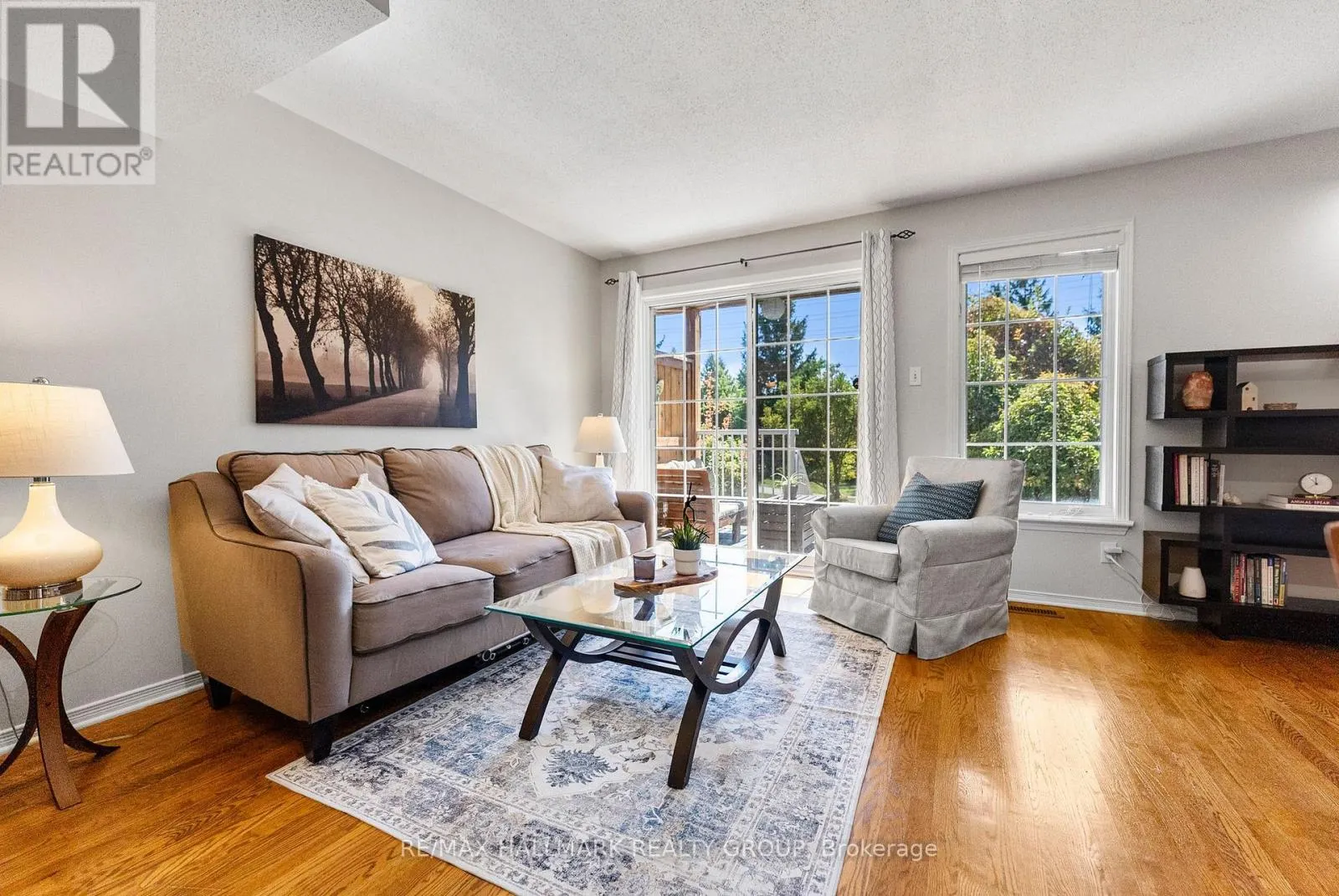 110H CENTREPOINTE DRIVE