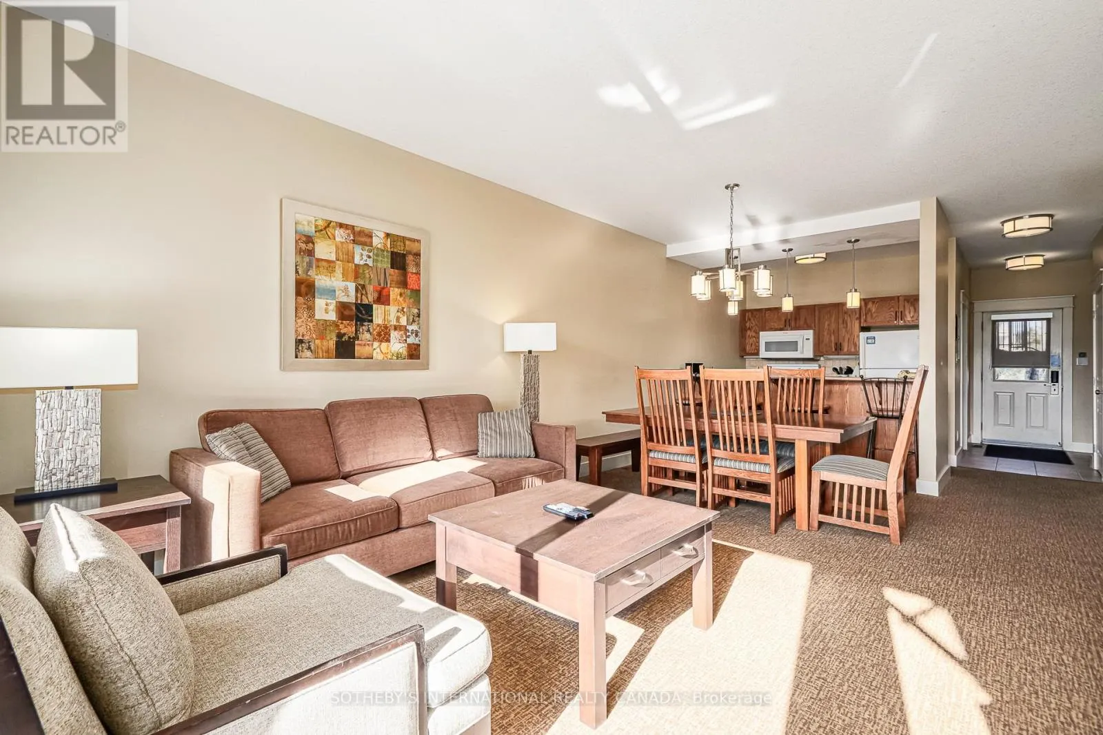 120 - 125 FAIRWAY COURT