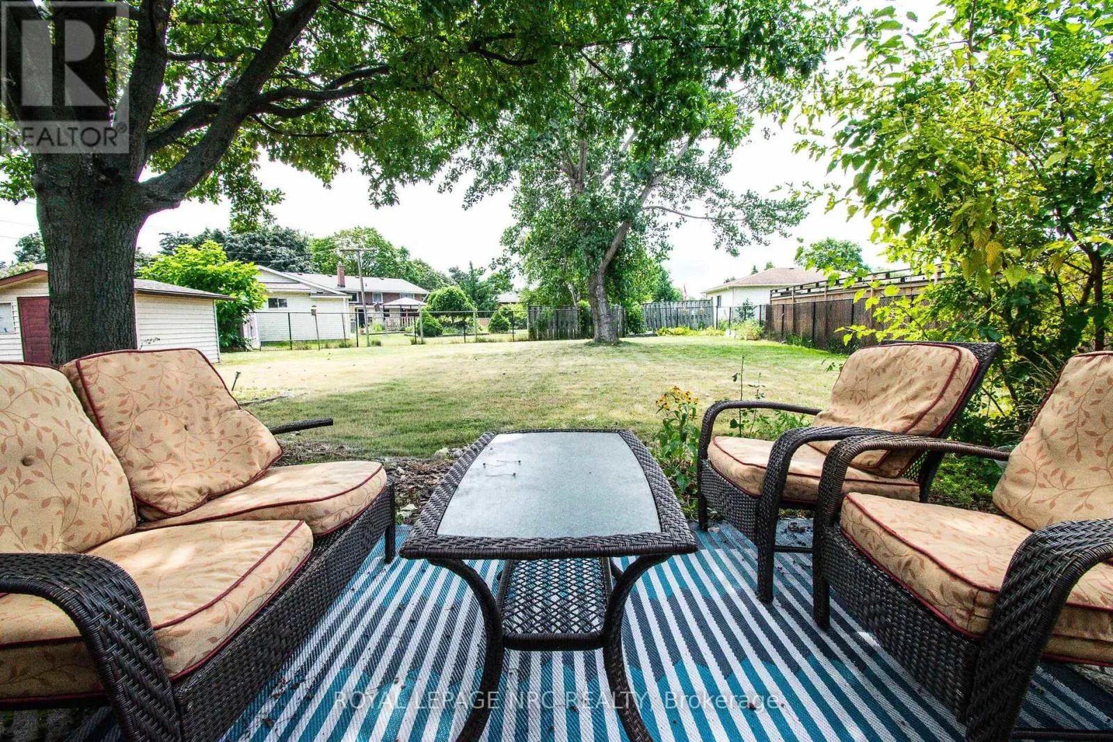 73 LOCKVIEW CRESCENT