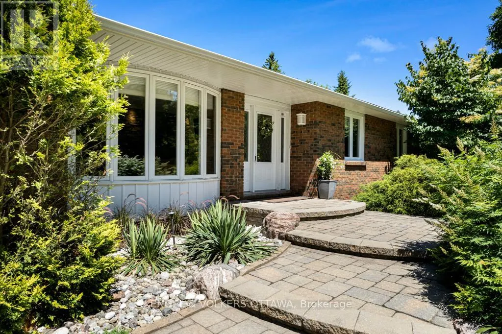 656 SPRUCE RIDGE ROAD