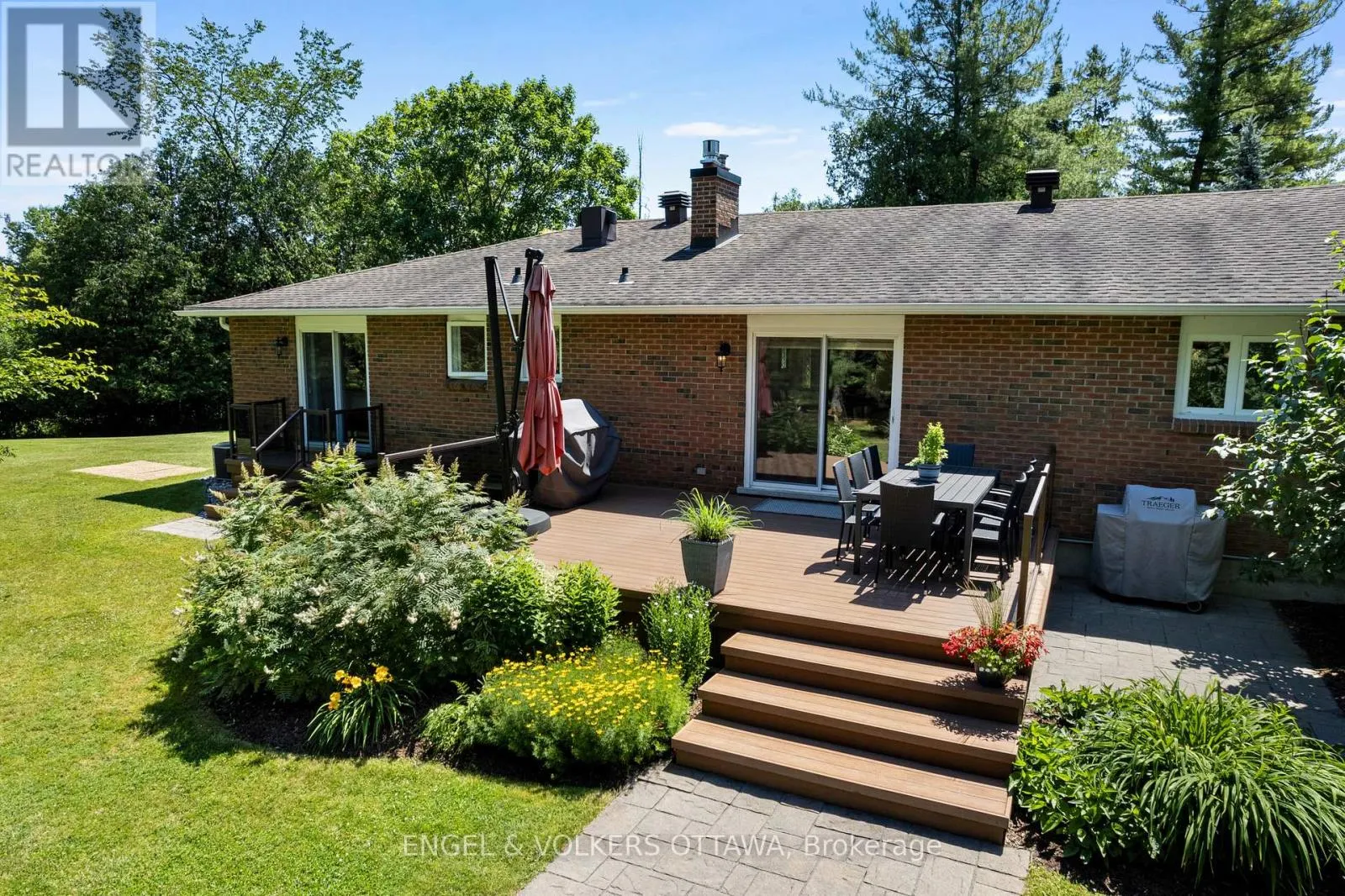 656 SPRUCE RIDGE ROAD
