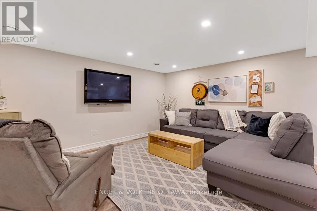 656 SPRUCE RIDGE ROAD